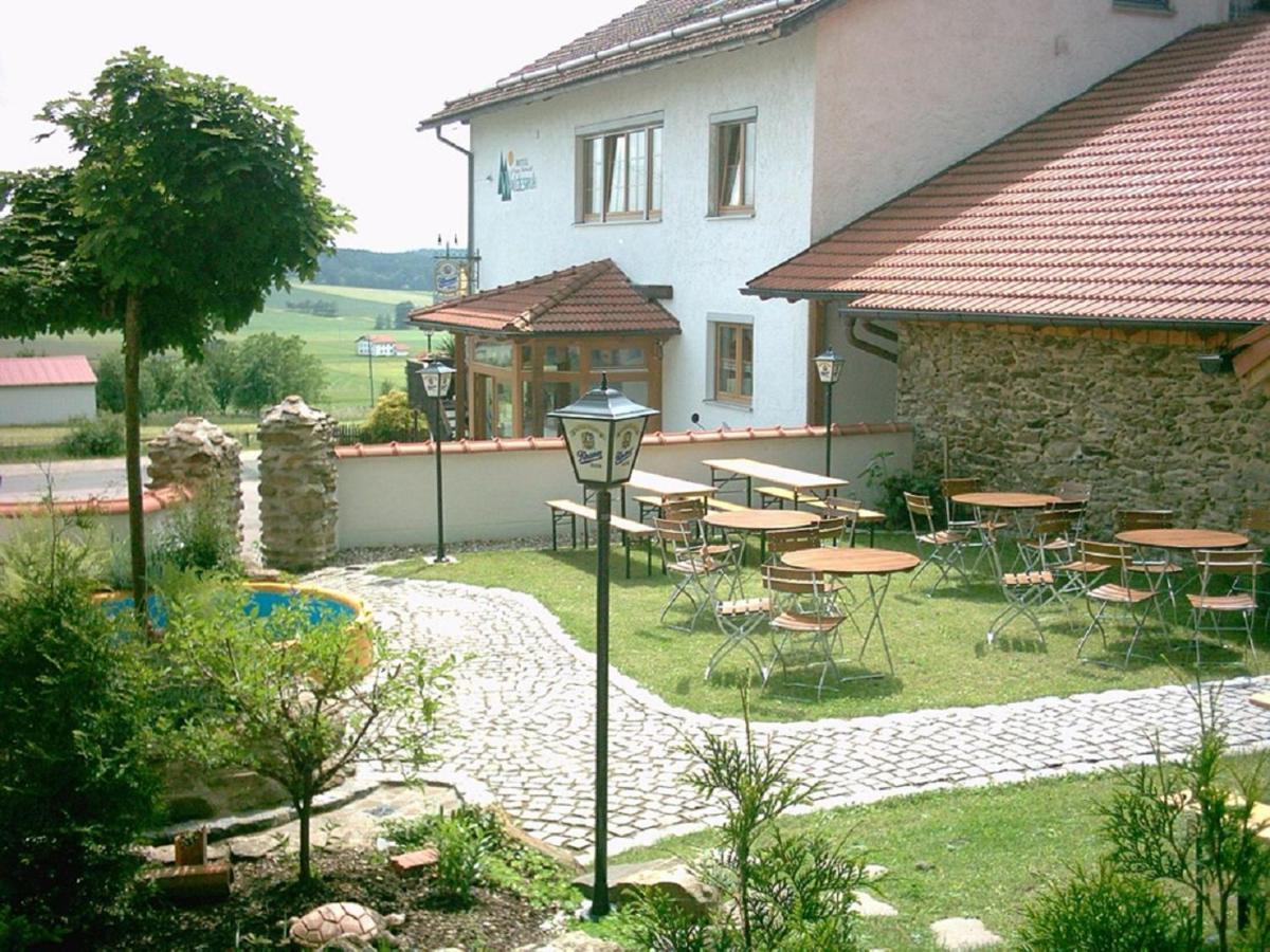 Landhotel Waldesruh Фурт-ім-Вальд Екстер'єр фото